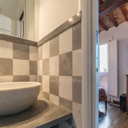 Trastevere Panoramic Rooftop Loft *