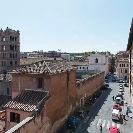 Trastevere Panoramic Rooftop Loft *