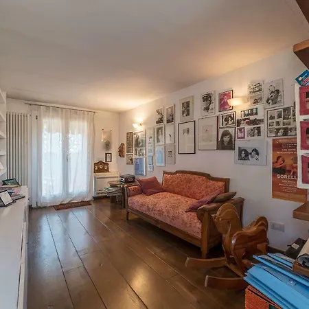 Appartement Trastevere Panoramic Rooftop Loft Rome