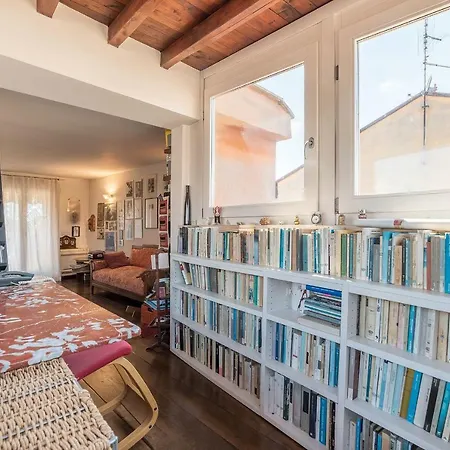 Trastevere Panoramic Rooftop Loft * Rome